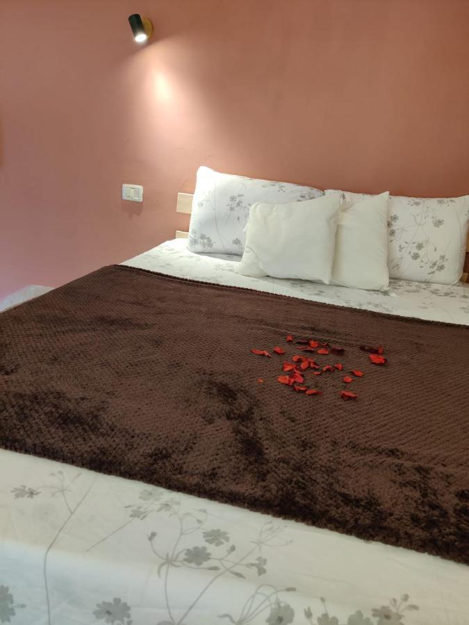 דירה לזוג על שוק מחנה יהודה Apartment เยรูซาเลม ภายนอก รูปภาพ
