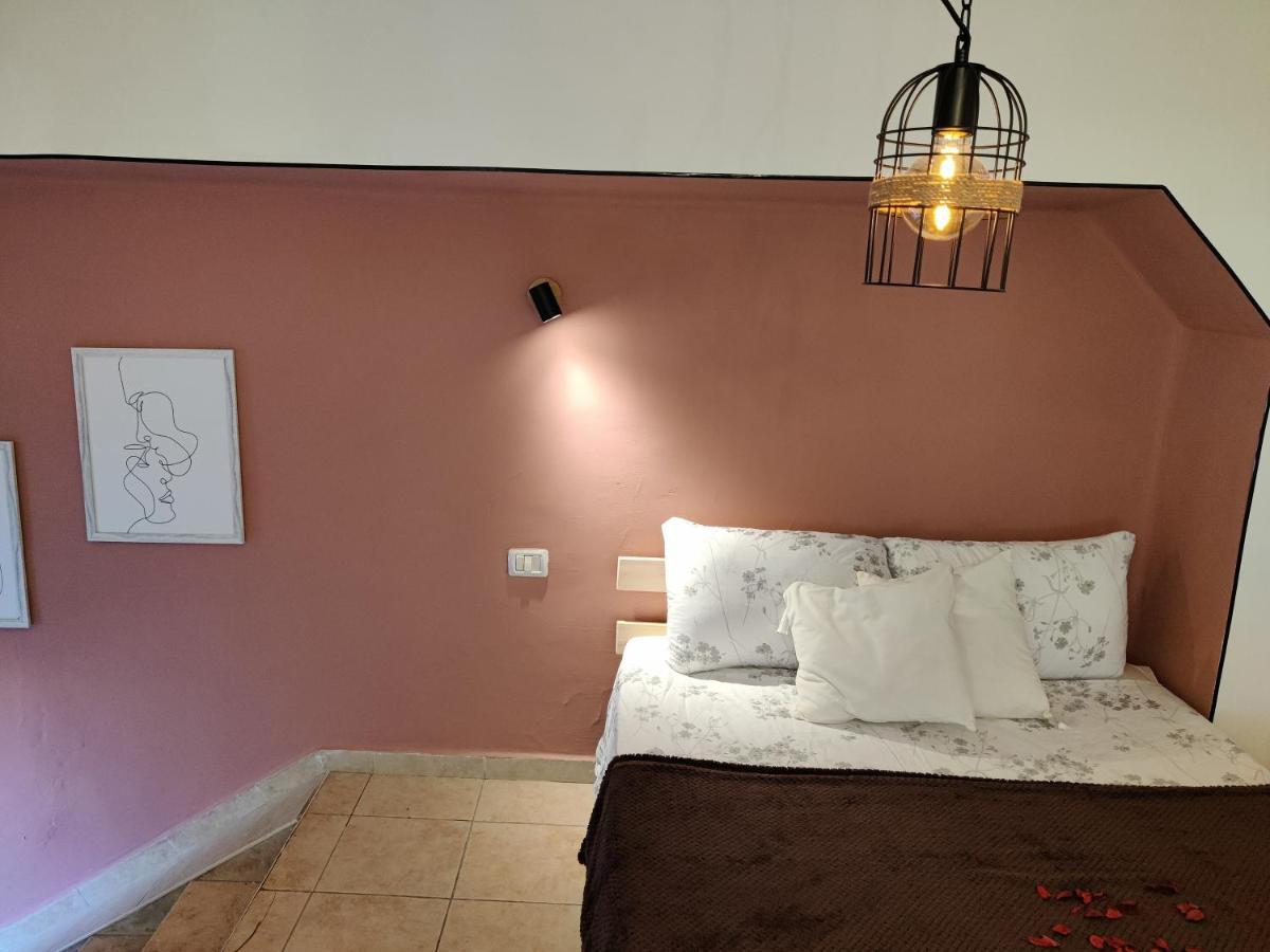 דירה לזוג על שוק מחנה יהודה Apartment เยรูซาเลม ภายนอก รูปภาพ