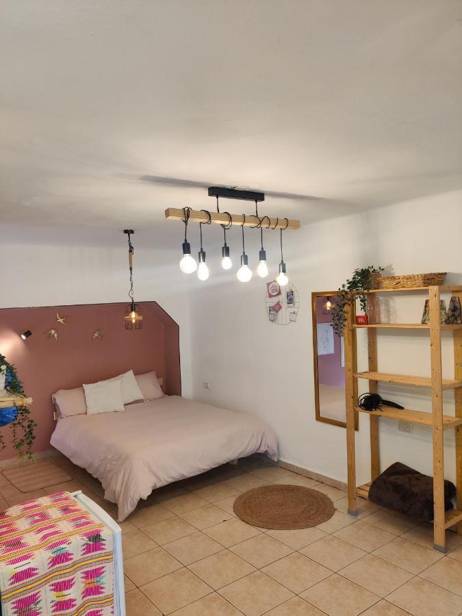 דירה לזוג על שוק מחנה יהודה Apartment เยรูซาเลม ภายนอก รูปภาพ